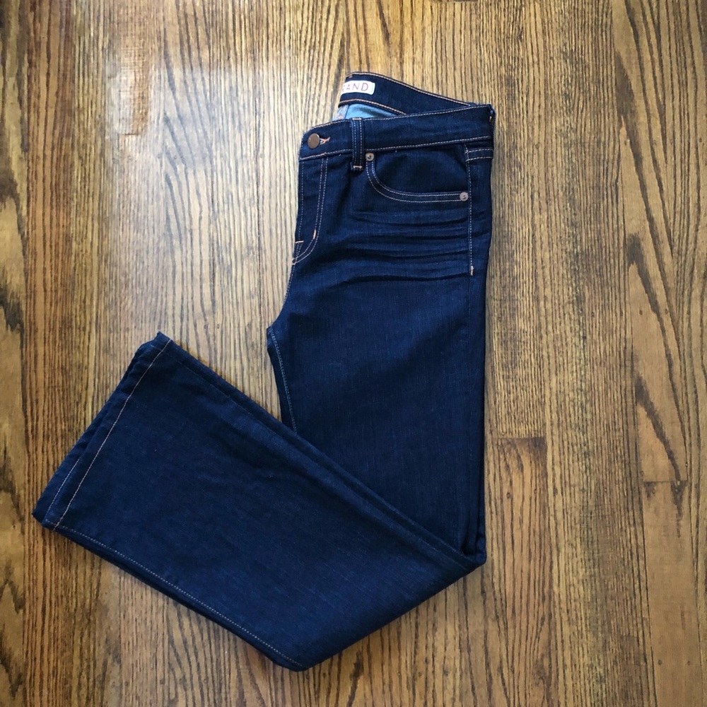 Nordstorm J Brand EUC Jeans Dark Wash Flare Leg